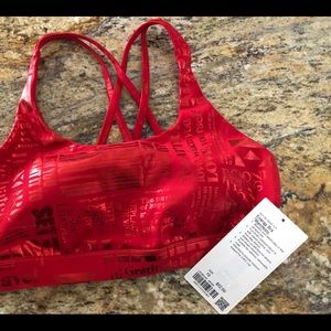 Lululemon Energy Bra Red Foil Manifesto Sze 10 NWT